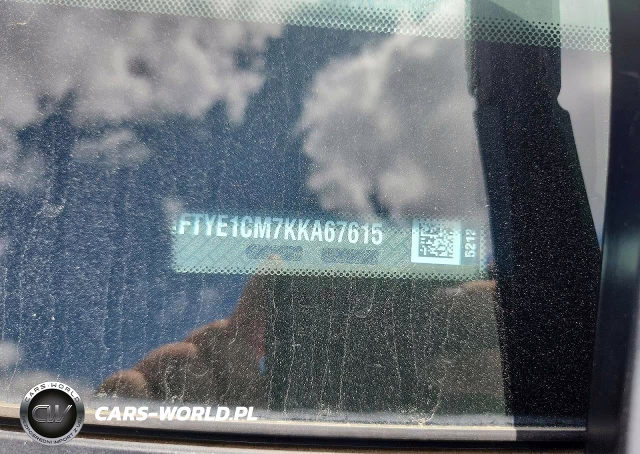 2019 Ford Transit T-150 VIN:1FTYE1CM7KKA67615 - 13