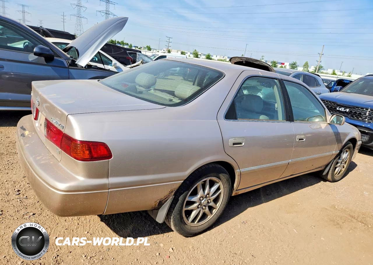 2000 Toyota Camry Xle V6 VIN:4T1BF28K5YU954834 - 3