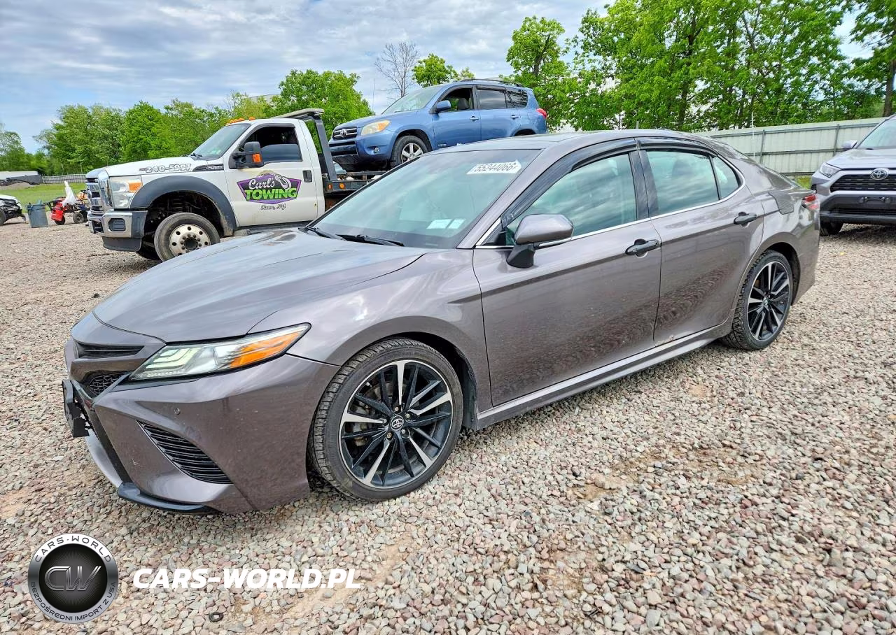 2018 Toyota Camry Xse V6 – zdjęcie 1 z 12