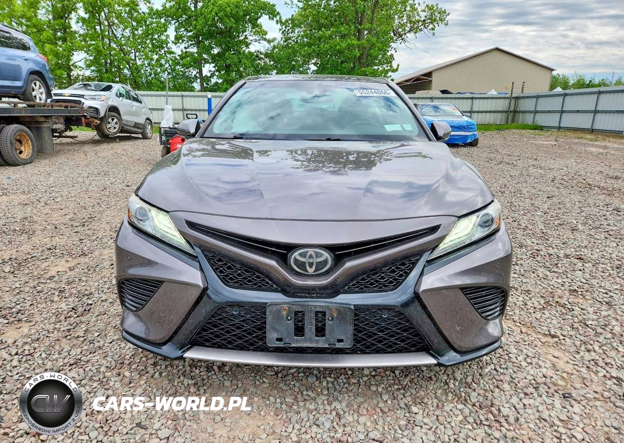 2018 Toyota Camry Xse V6 VIN:4T1BZ1HK0JU018918 - 5