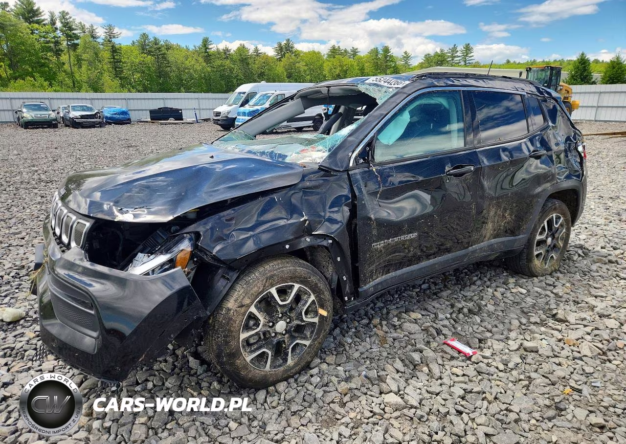 2022 Jeep Compass Latitude VIN:3C4NJDBB0NT113594 - 1