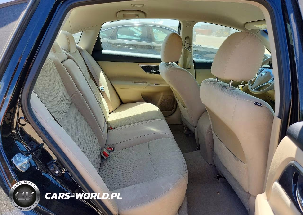 2014 Nissan Altima 2.5 S VIN:1N4AL3AP0EN389764 - 10