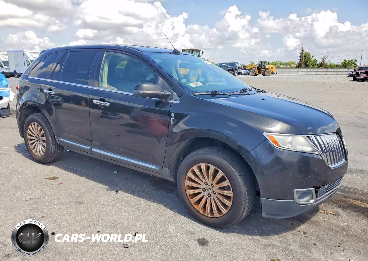 2015 Lincoln Mkx VIN:2LMDJ8JK3FBL22328 - 4