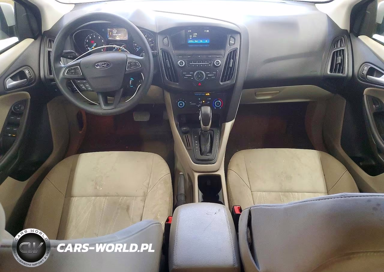 2018 Ford Focus Se VIN:1FADP3K21JL299243 - 8