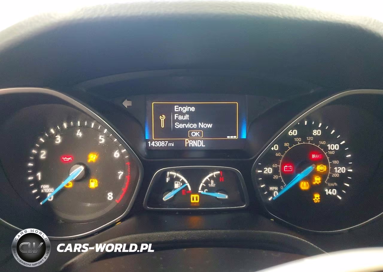 2018 Ford Focus Se VIN:1FADP3K21JL299243 - 9