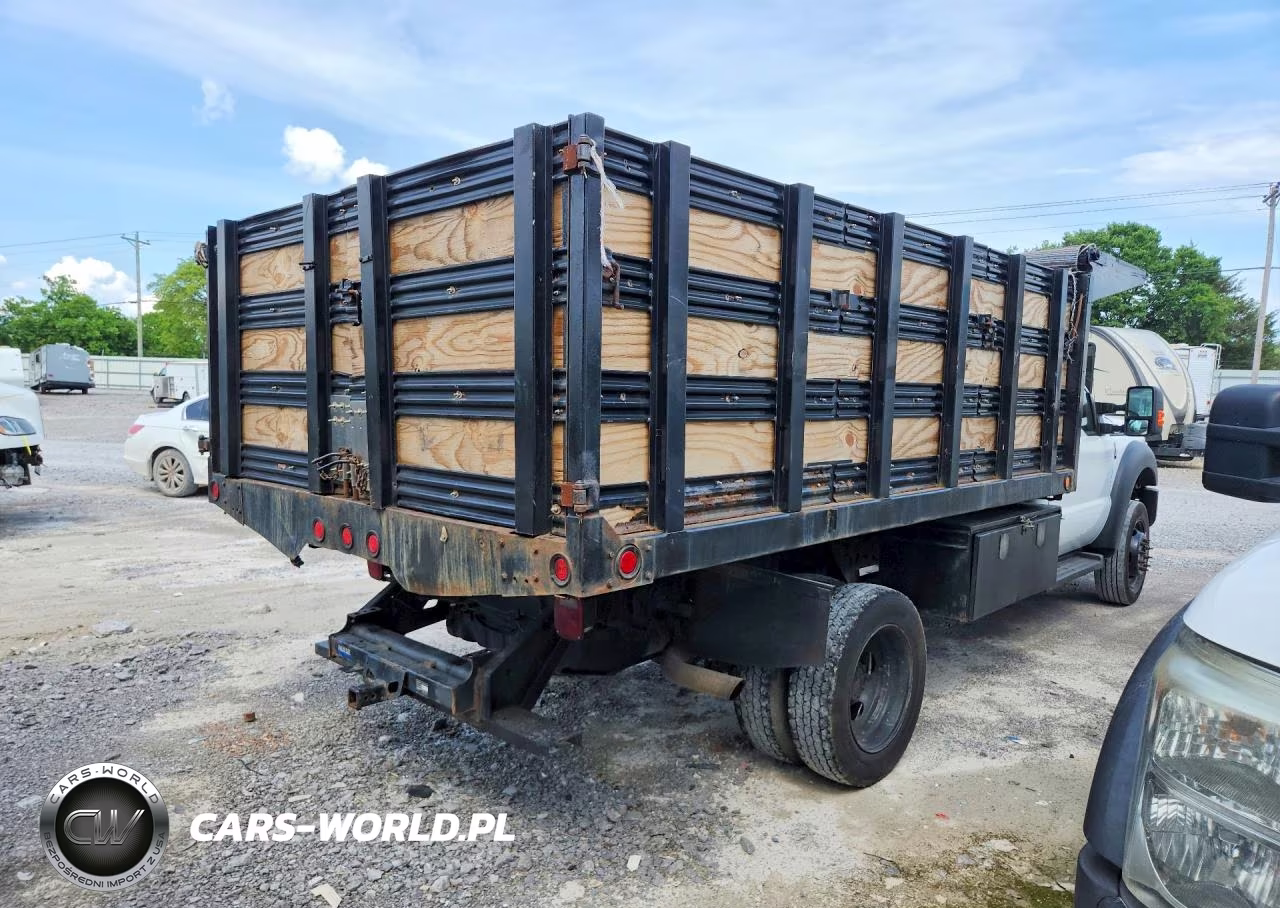 2016 Ford F550 Super Duty VIN:1FDUF5HYXGEA17193 - 3