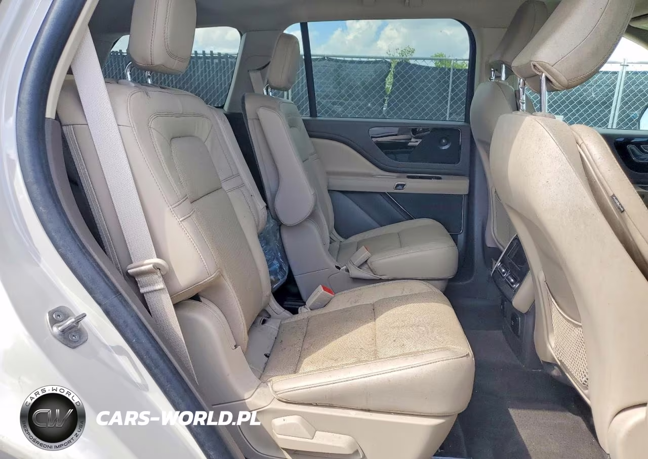 2024 Lincoln Aviator Reserve VIN:5LM5J7WC7RGL00337 - 11