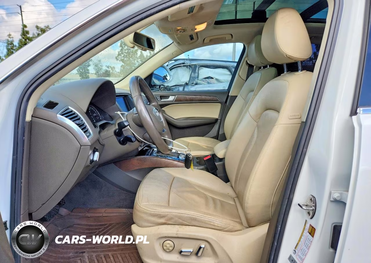 2014 Audi Q5 Premium Plus VIN:WA1LFAFPXEA054858 - 7