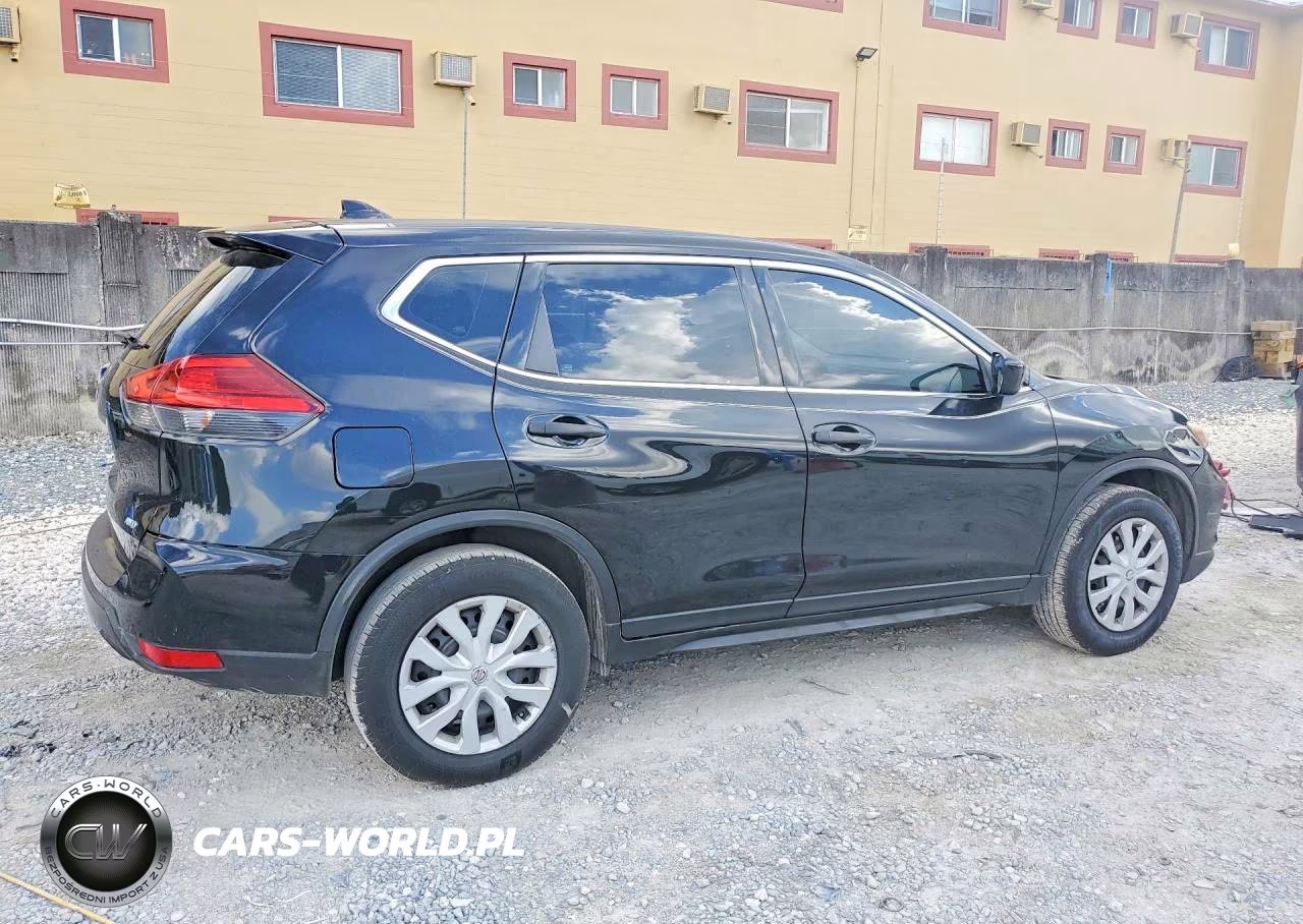 2017 Nissan Rogue S VIN:KNMAT2MV3HP560613 - 3