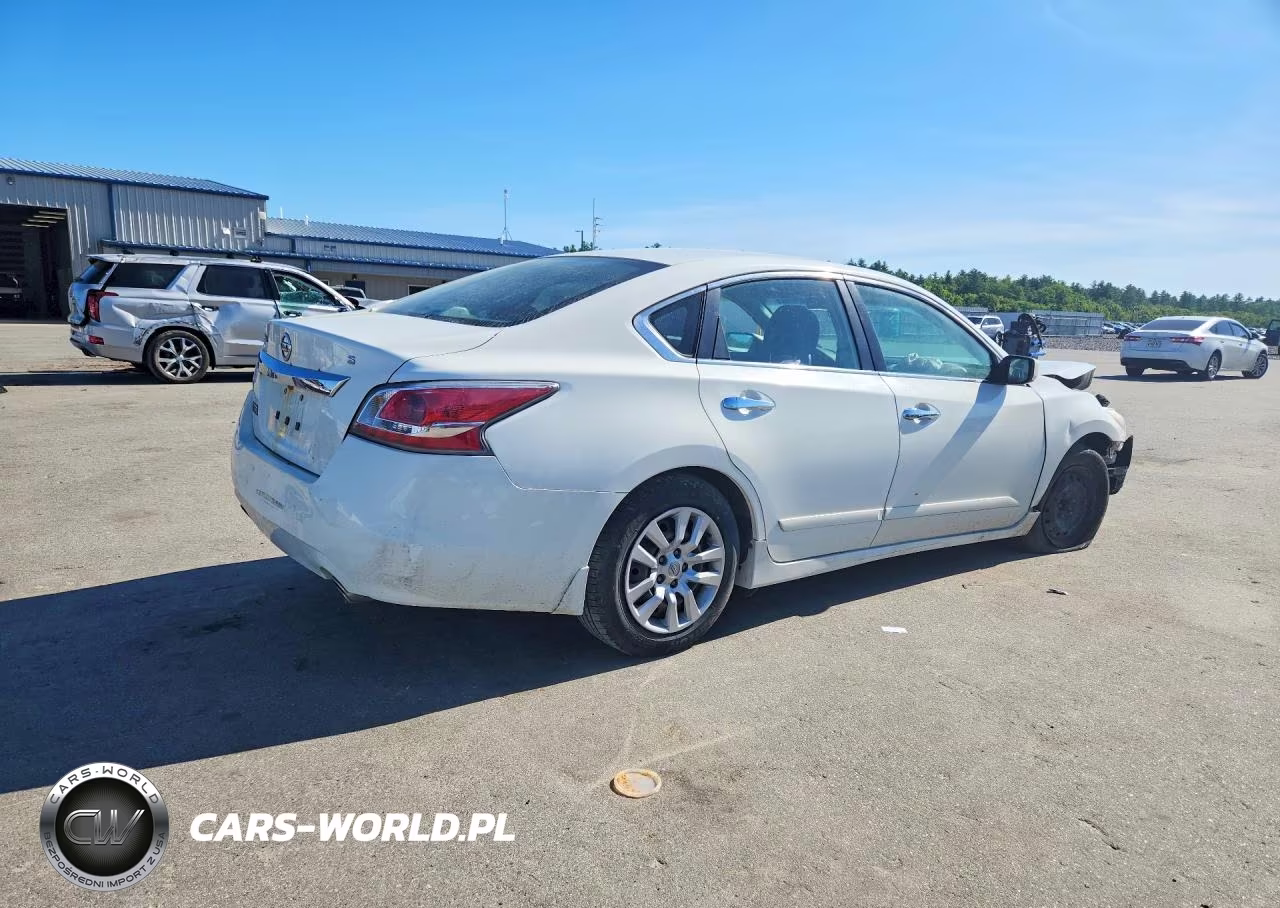 2015 Nissan Altima VIN:1N4AL3AP4FN910468 - 3