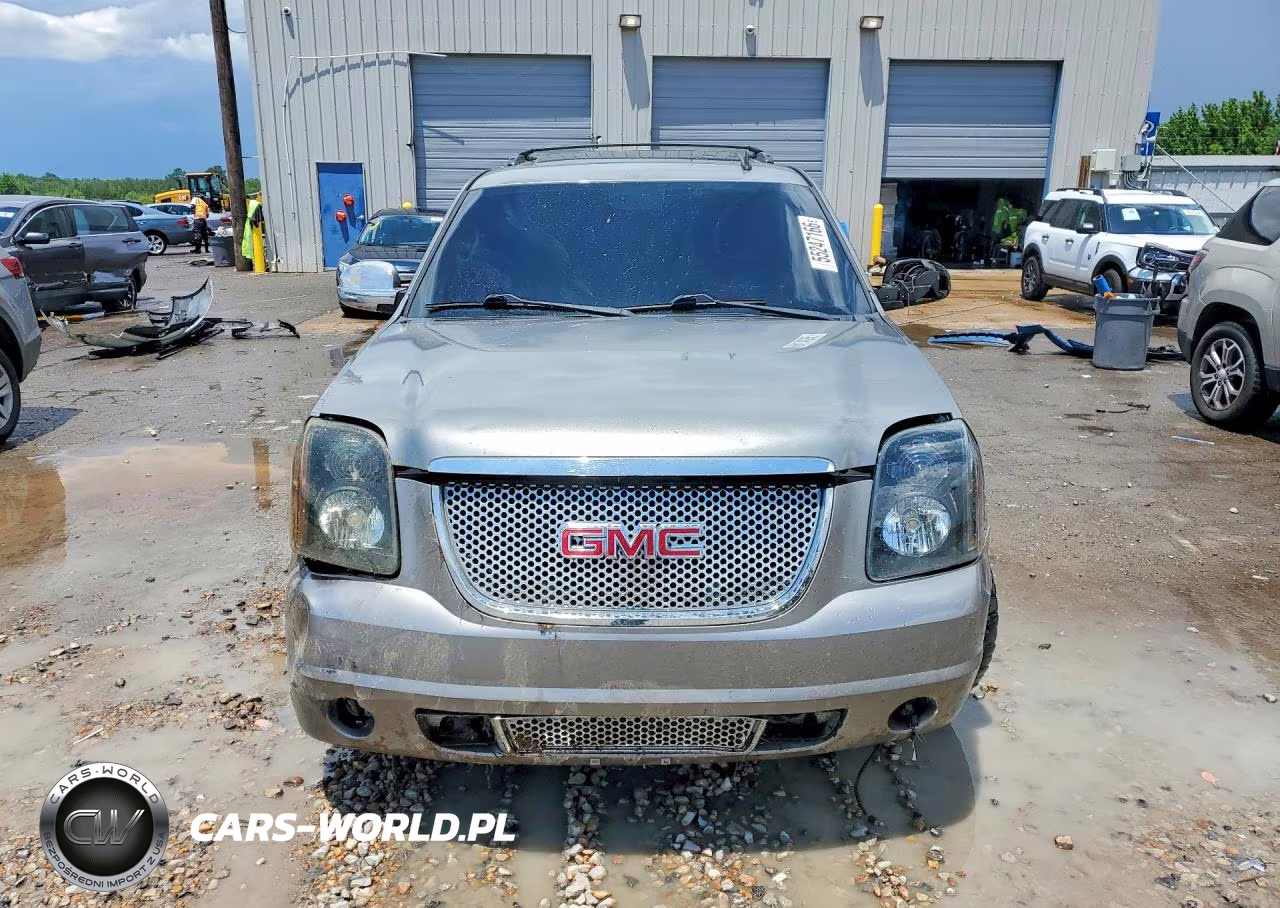 2008 GMC Yukon VIN:1GKFC13008R225050 - 5