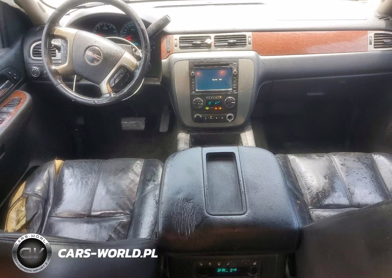 2008 GMC Yukon VIN:1GKFC13008R225050 - 8
