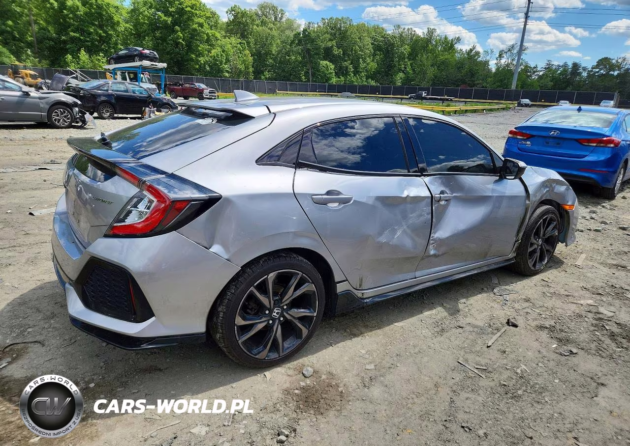 2018 Honda Civic Sport VIN:SHHFK7H49JU426128 - 3