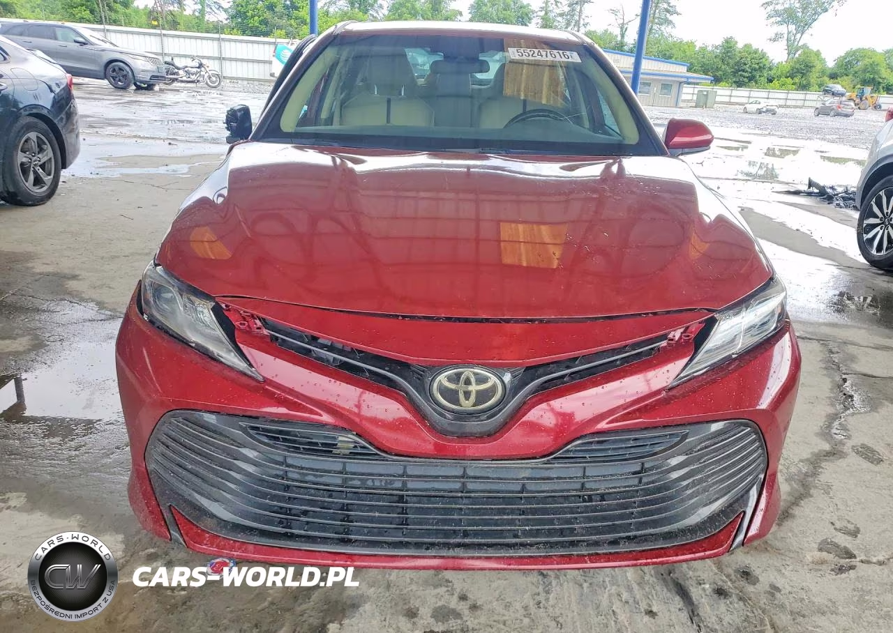 2019 Toyota Camry Le VIN:4T1B11HK1KU852978 - 5