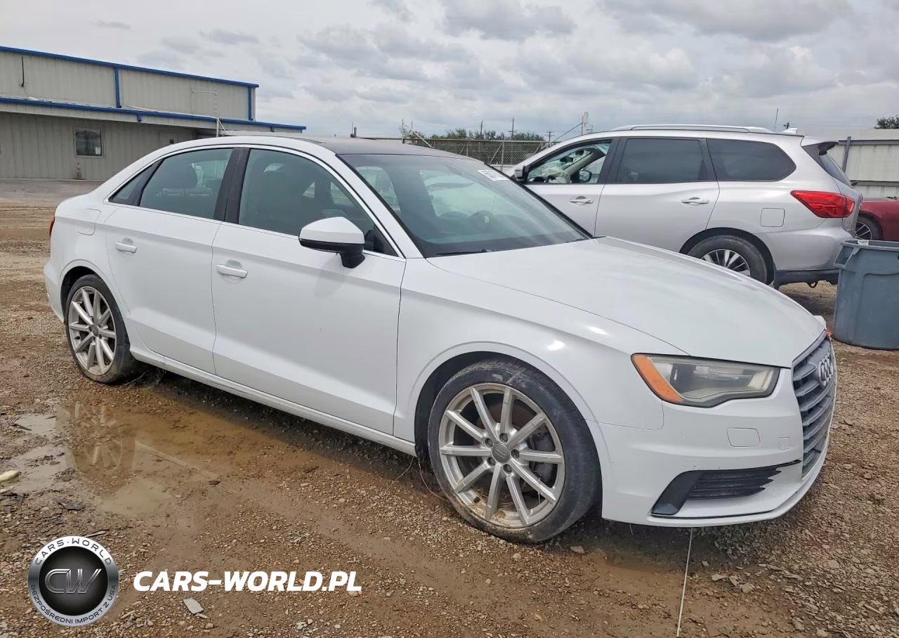 2015 Audi A3 Premium VIN:WAUACGFF8F1042206 - 4