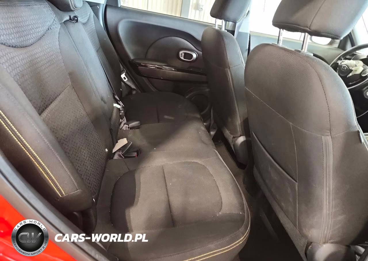 2015 Kia Soul + VIN:KNDJP3A56F7762633 - 10