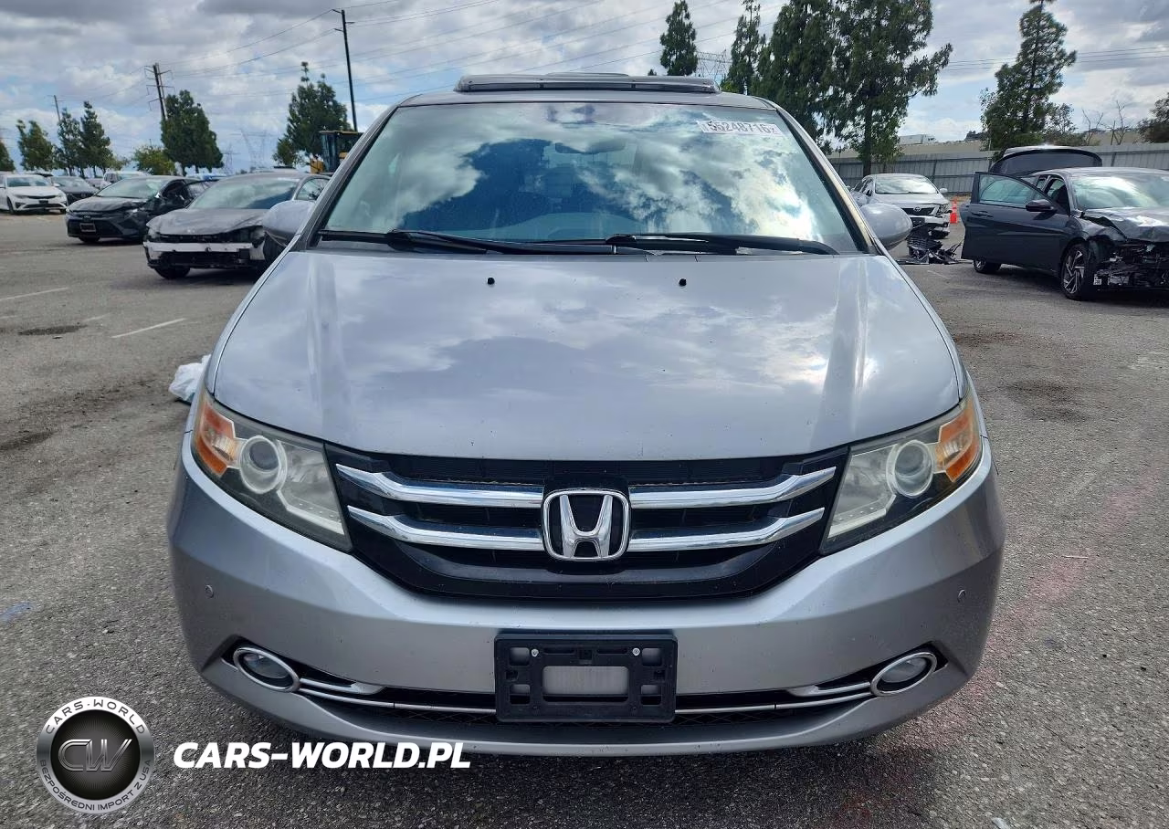 2016 Honda Odyssey Touring VIN:5FNRL5H91GB167168 - 5