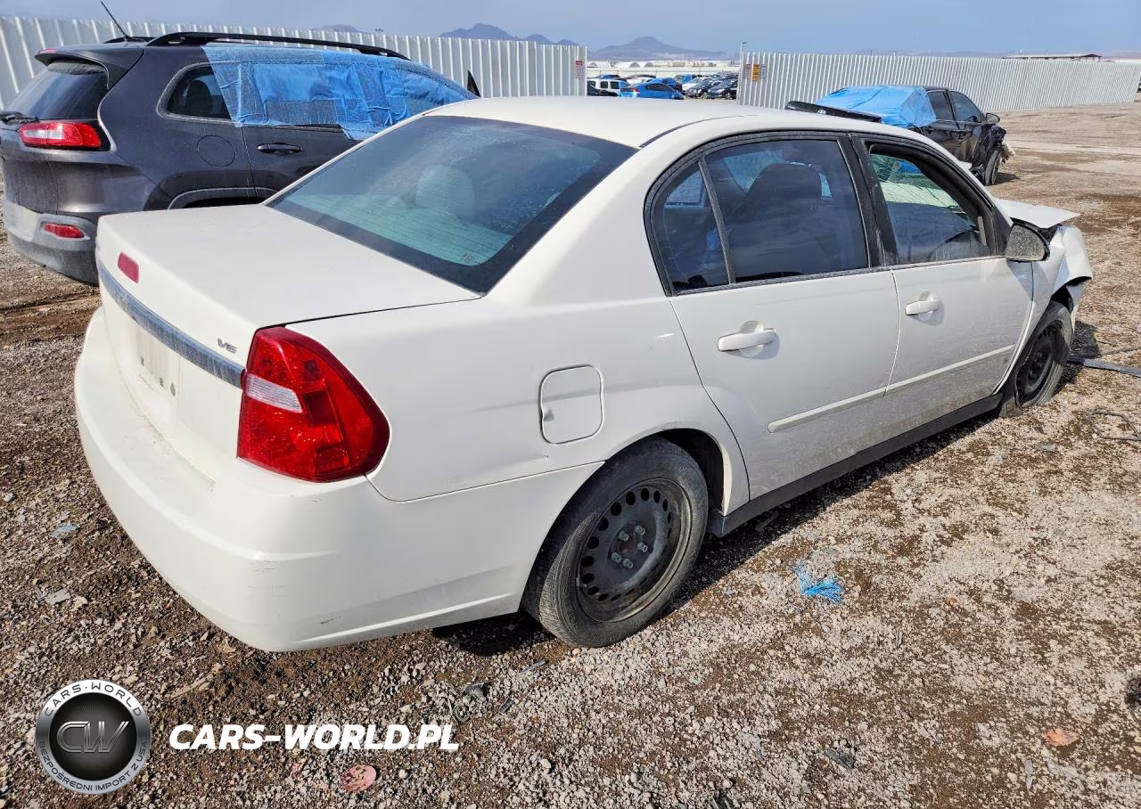 2008 Chevrolet Malibu Ls VIN:1G1ZS58N88F111623 - 3