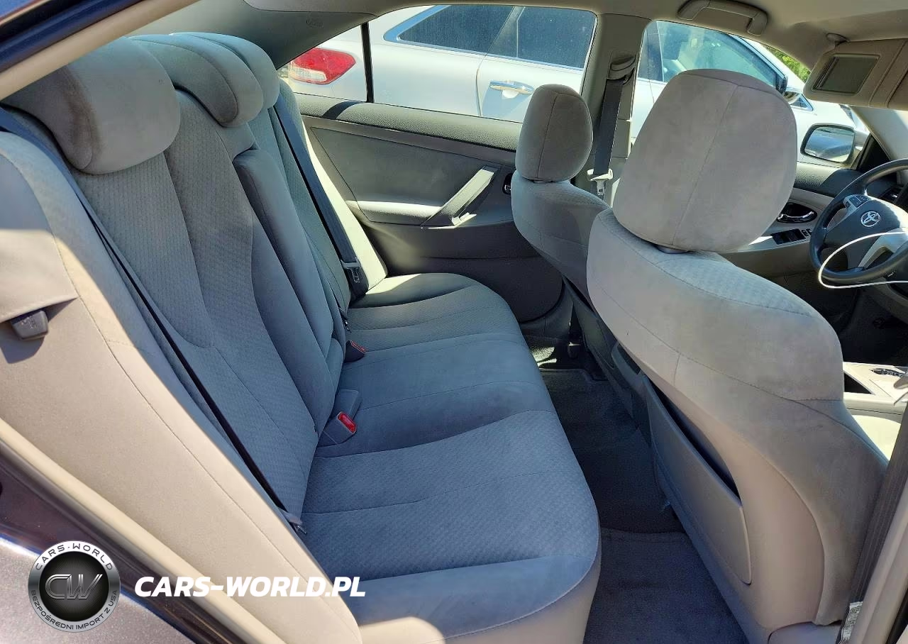 2009 Toyota Camry Le VIN:4T1BE46K99U861642 - 10