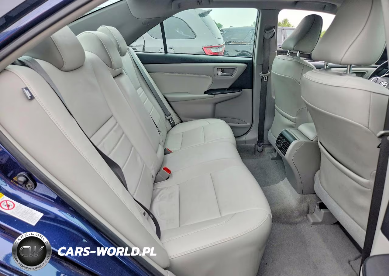 2015 Toyota Camry Xle VIN:4T1BF1FK2FU981239 - 10
