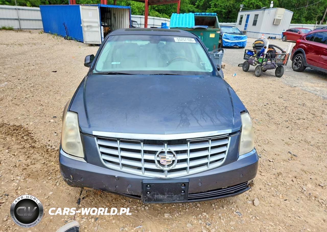 2010 Cadillac Dts Luxury Collection VIN:1G6KD5EY6AU133691 - 5