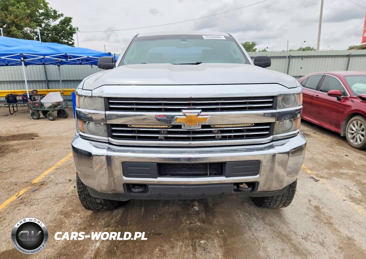 2015 Chevrolet Silverado K2500 Heavy Duty VIN:1GC2KUEG9FZ517835 - 5