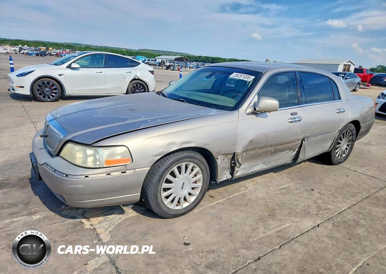 2003 Lincoln Town Car Signature – zdjęcie 1 z 12