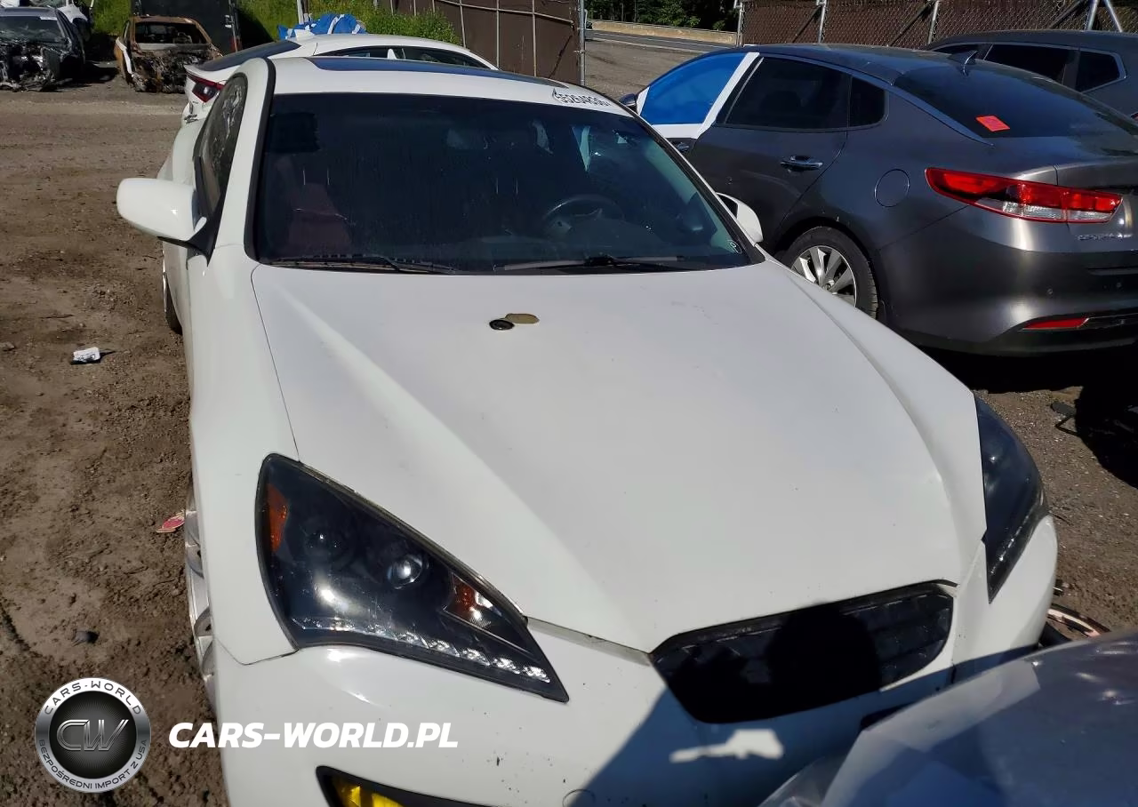 2010 Hyundai Genesis Coupe 2.0T VIN:KMHHT6KD6AU013452 - 5
