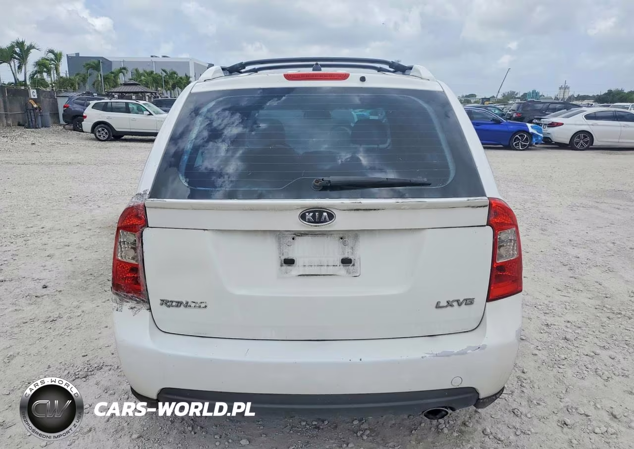 2007 Kia Rondo Lx VIN:KNAFG526177052725 - 6