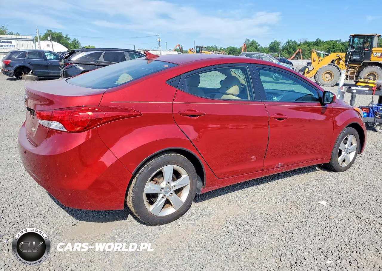 2013 Hyundai Elantra Gls VIN:5NPDH4AEXDH448315 - 3