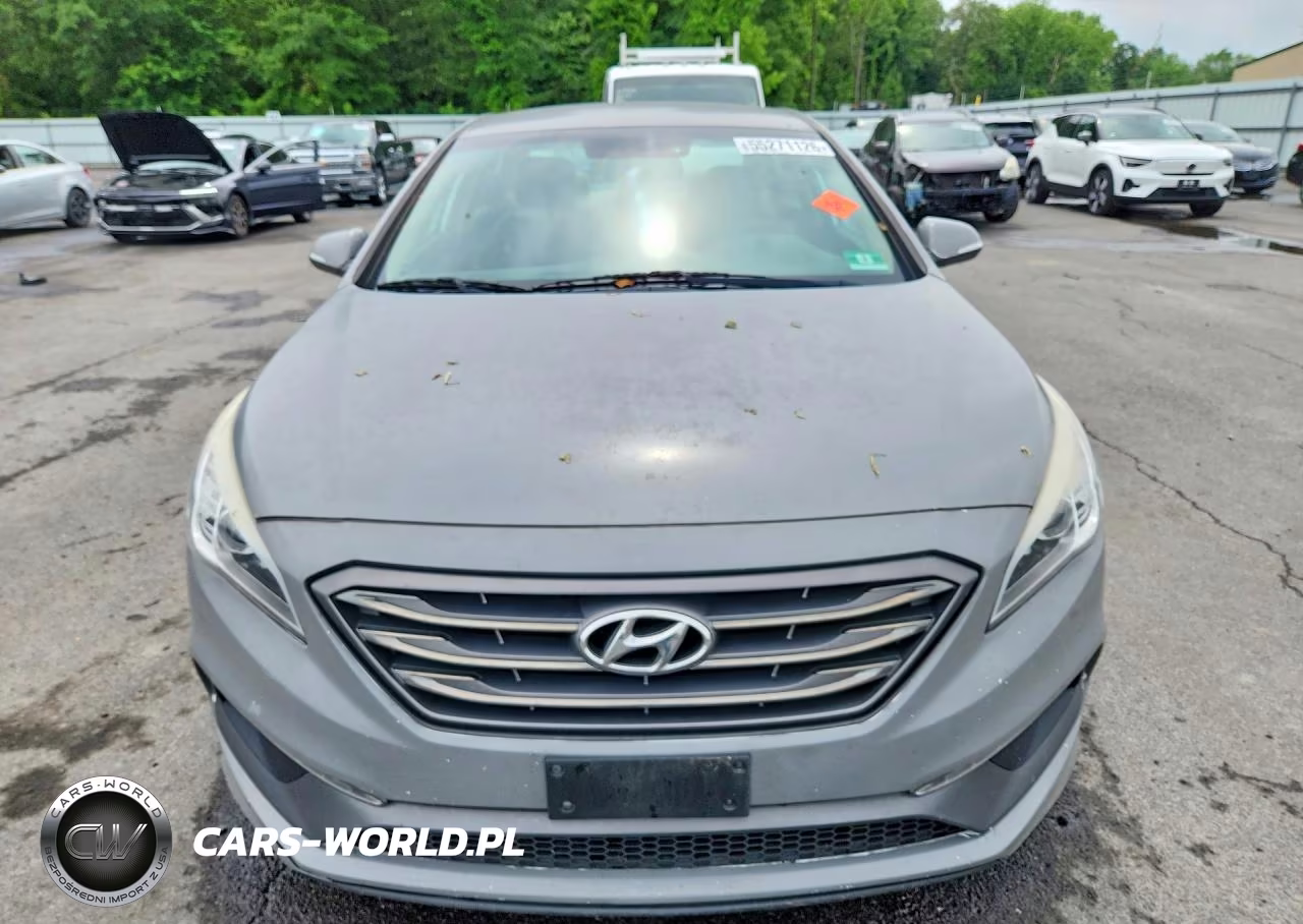 2016 Hyundai Sonata Sport VIN:5NPE34AF4GH435401 - 5