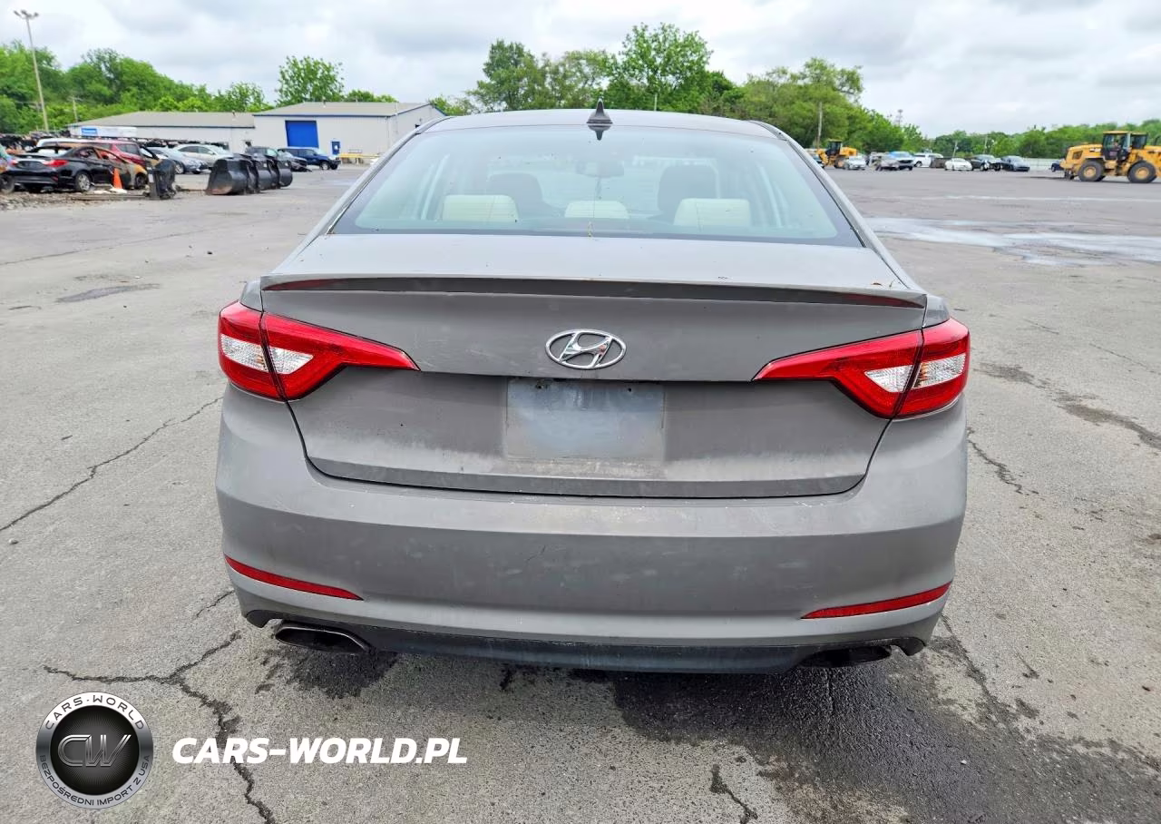 2016 Hyundai Sonata Sport VIN:5NPE34AF4GH435401 - 6