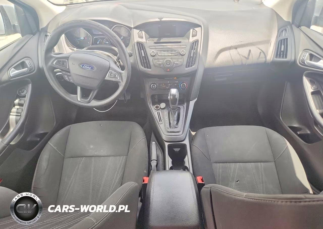 2016 Ford Focus Se VIN:1FADP3K20GL359456 - 8