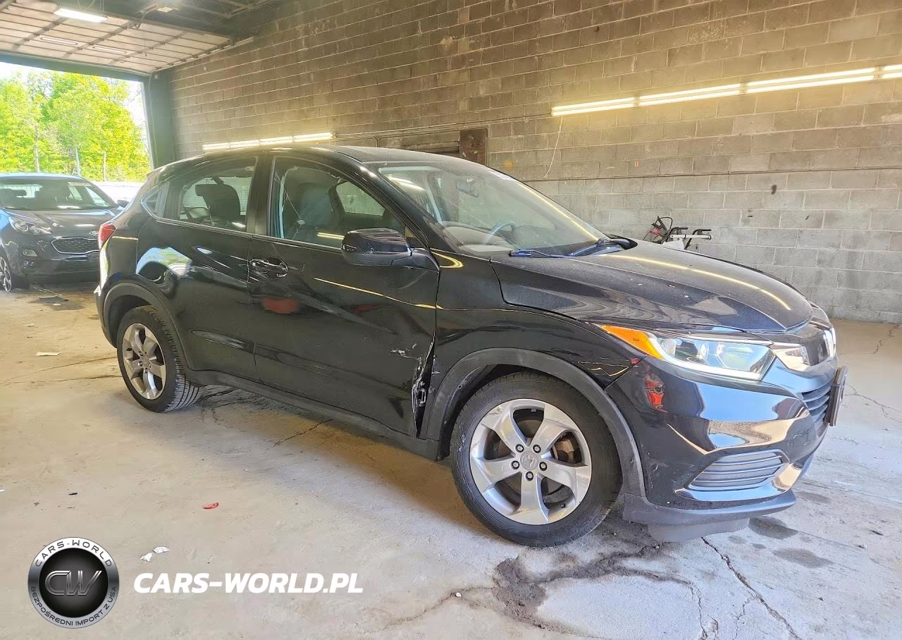 2019 Honda Hr-V Lx VIN:3CZRU6H33KM742268 - 4