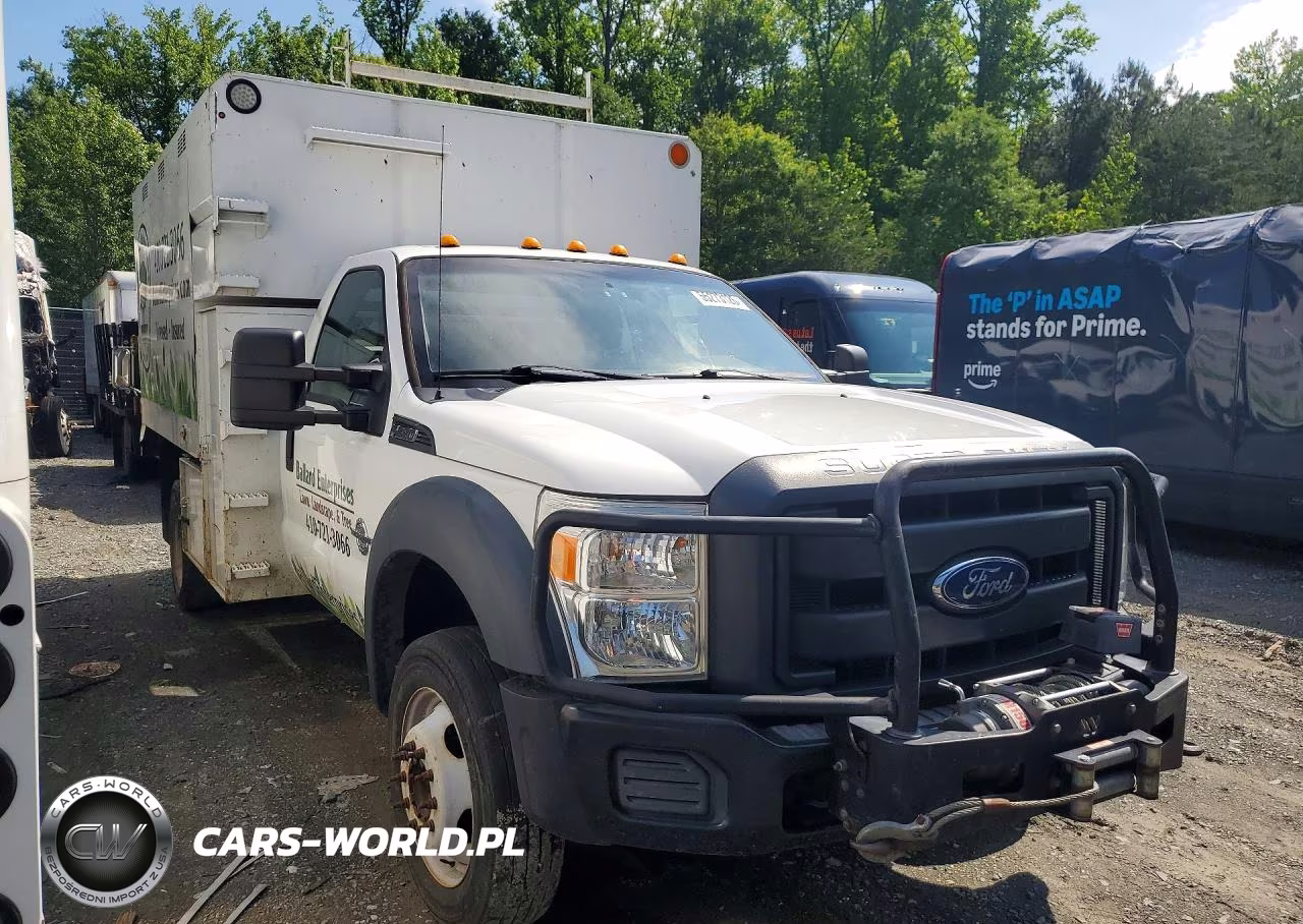 2015 Ford F550 Super Duty Chipper Truck VIN:1FDUF5HT5FED70427 - 4