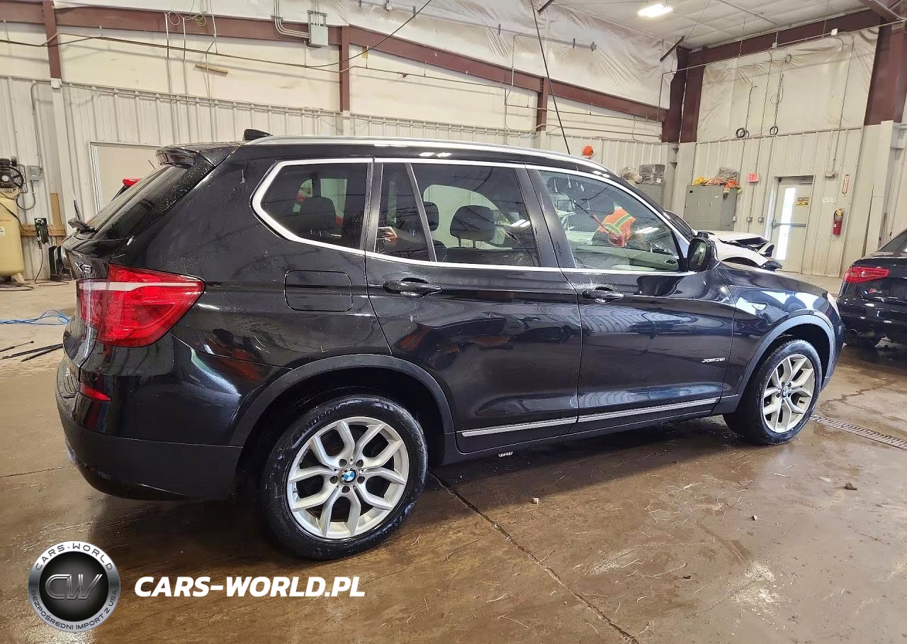 2011 BMW X3 xDrive35I VIN:5UXWX7C55BLL15396 - 3