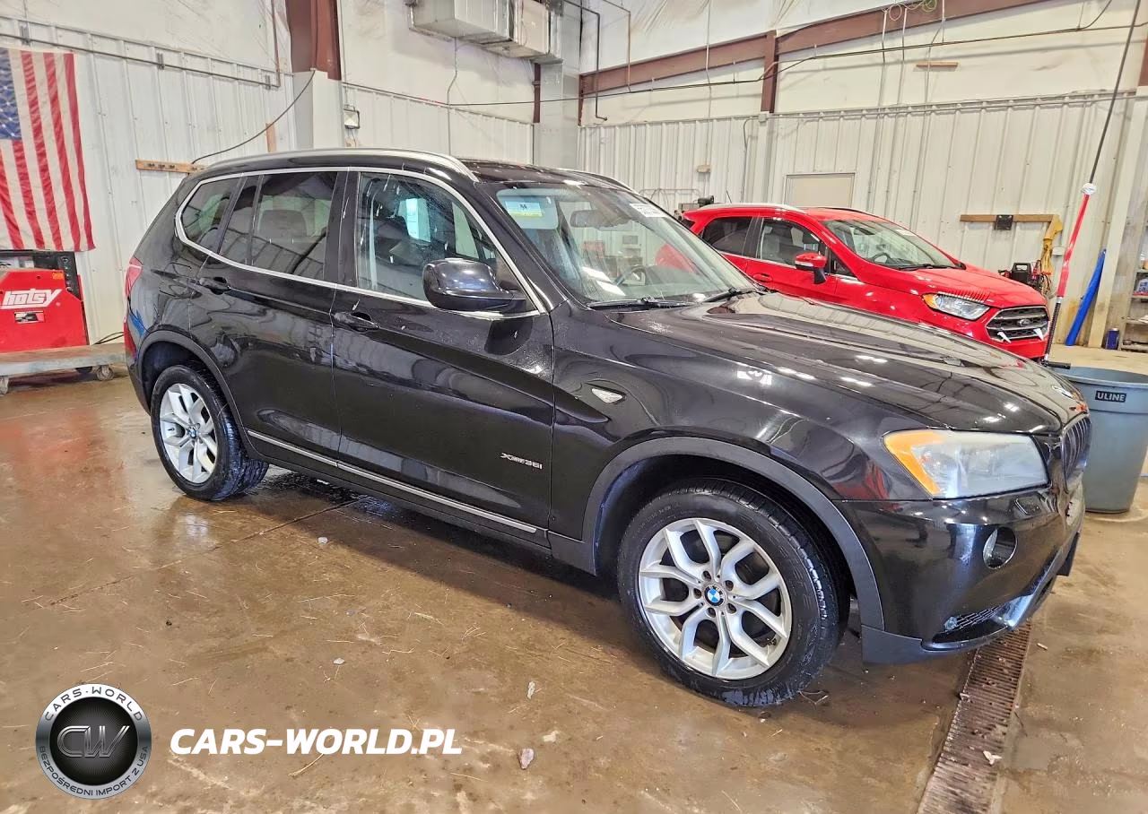 2011 BMW X3 xDrive35I VIN:5UXWX7C55BLL15396 - 4
