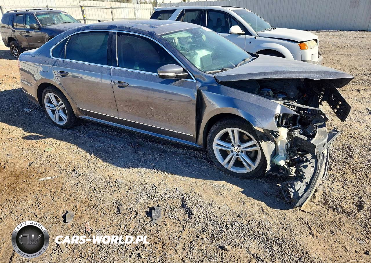 2013 Volkswagen Passat Sel VIN:1VWCN7A39DC148925 - 4