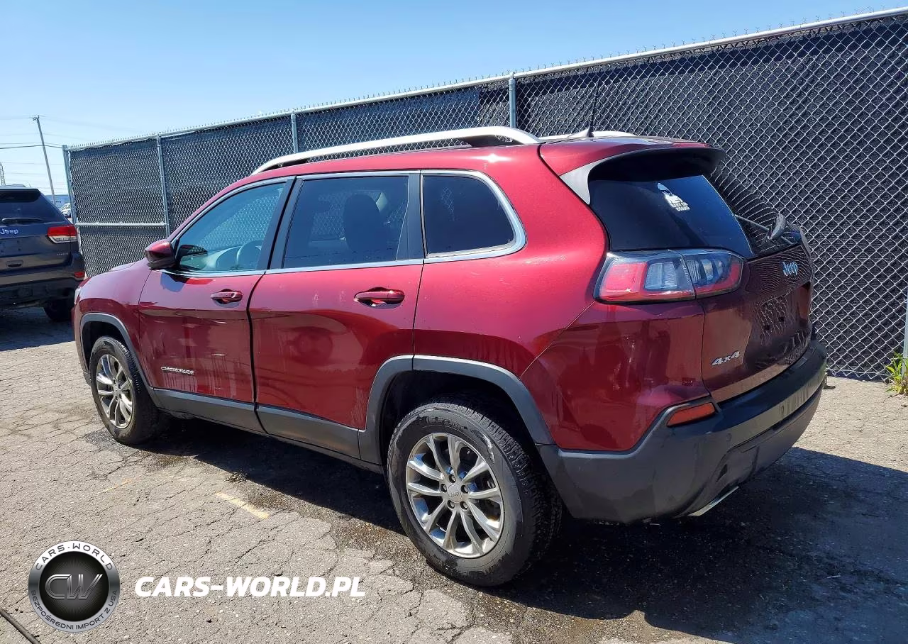 2021 Jeep Cherokee Latitude Lux VIN:1C4PJMMX3MD188909 - 2