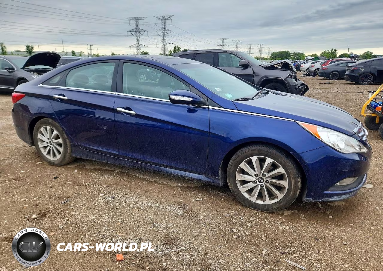 2014 Hyundai Sonata Limited VIN:5NPEC4AC3EH817809 - 4