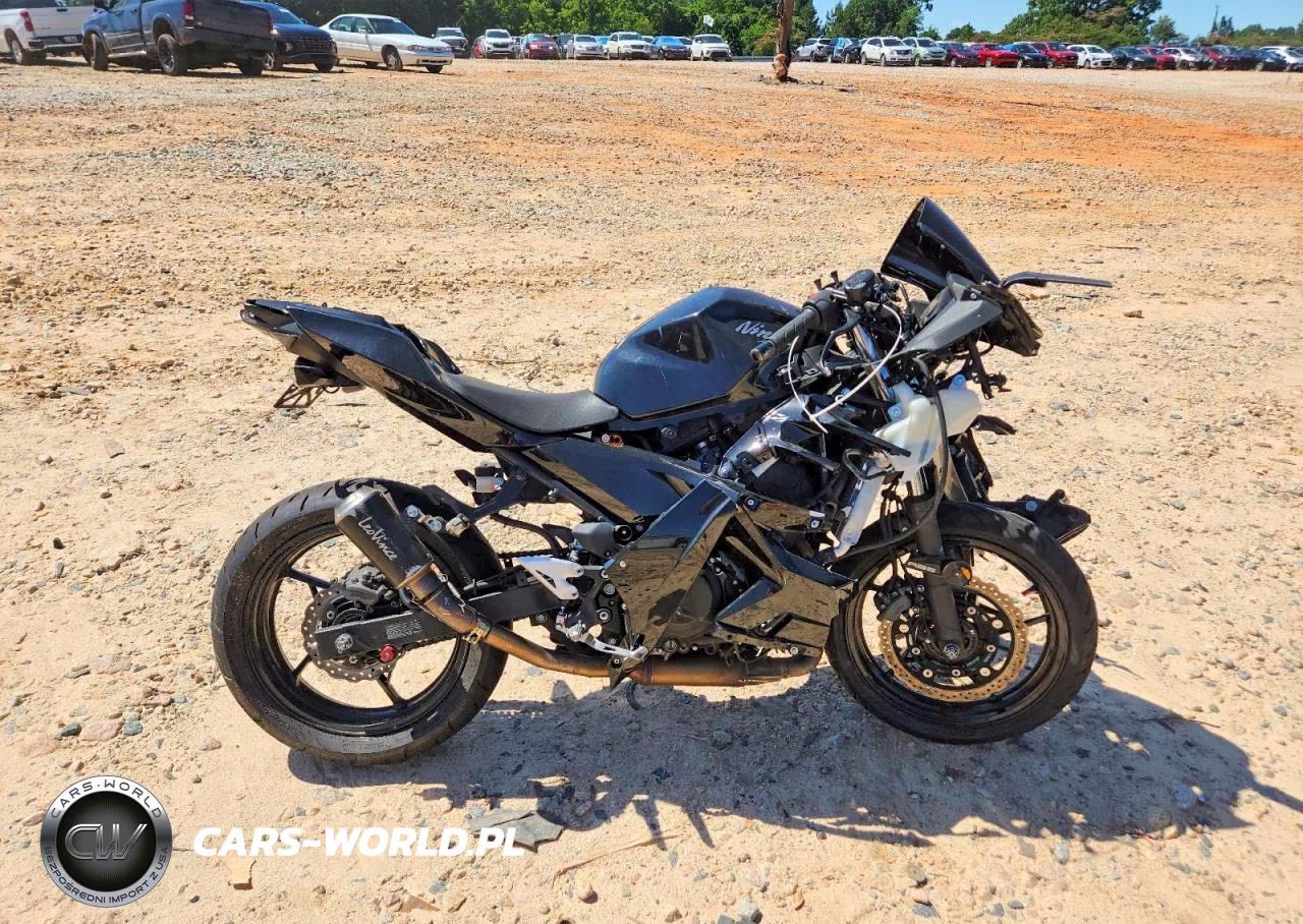 2018 Kawasaki Ex400