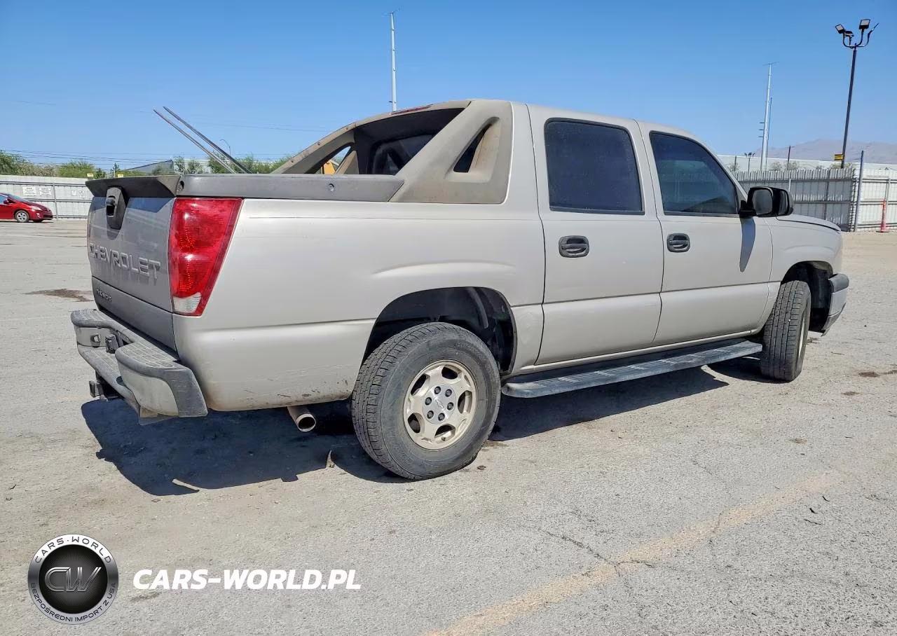 2006 Chevrolet Avalanche C1500 VIN:3GNEC12Z26G100269 - 3