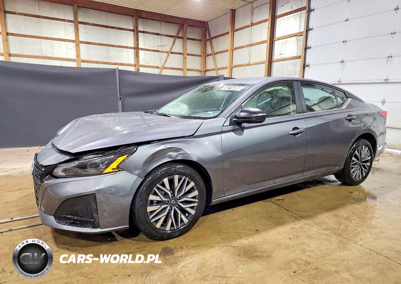 2026 Nissan Altima Sv