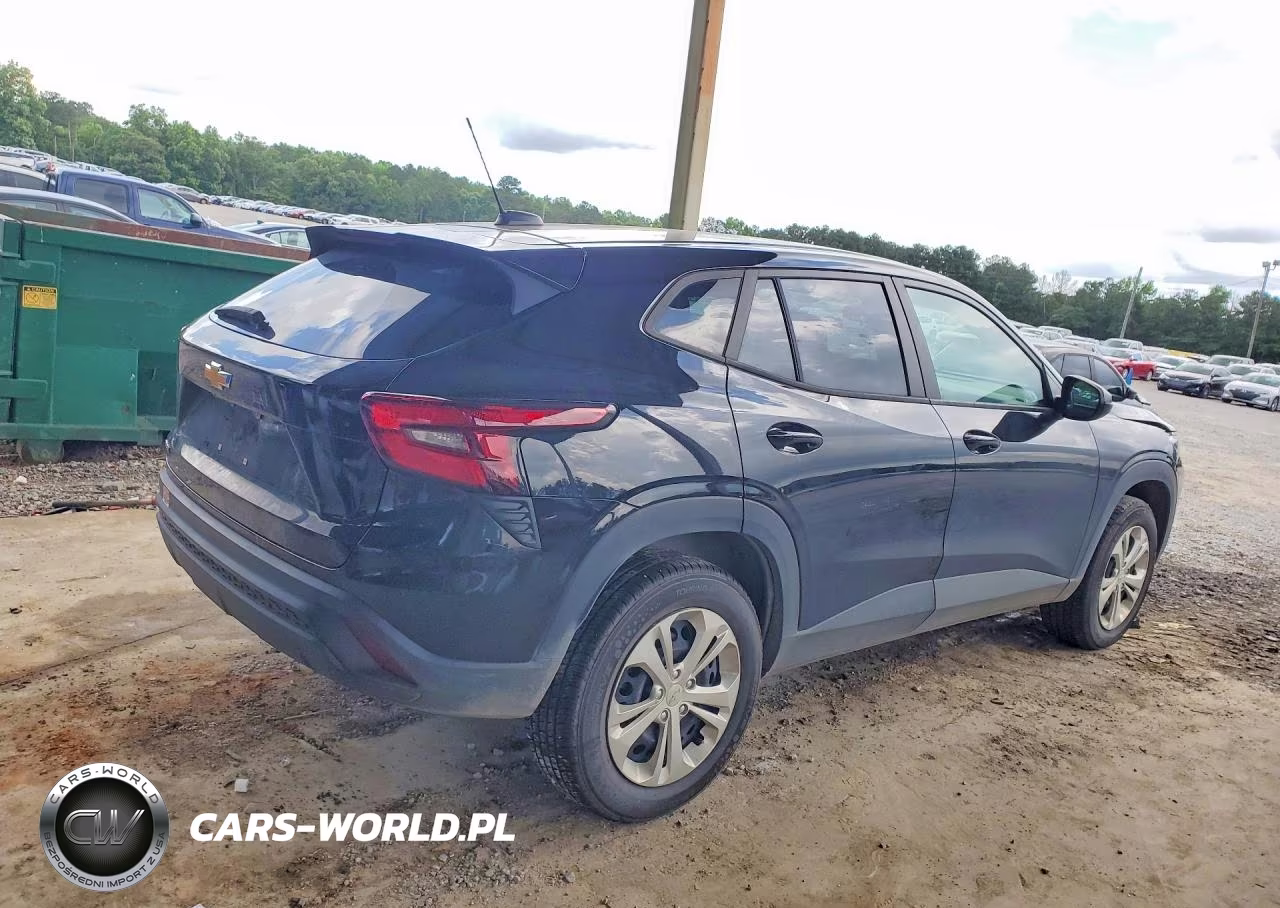 2024 Chevrolet Trax Ls VIN:KL77LFE21RC242839 - 3