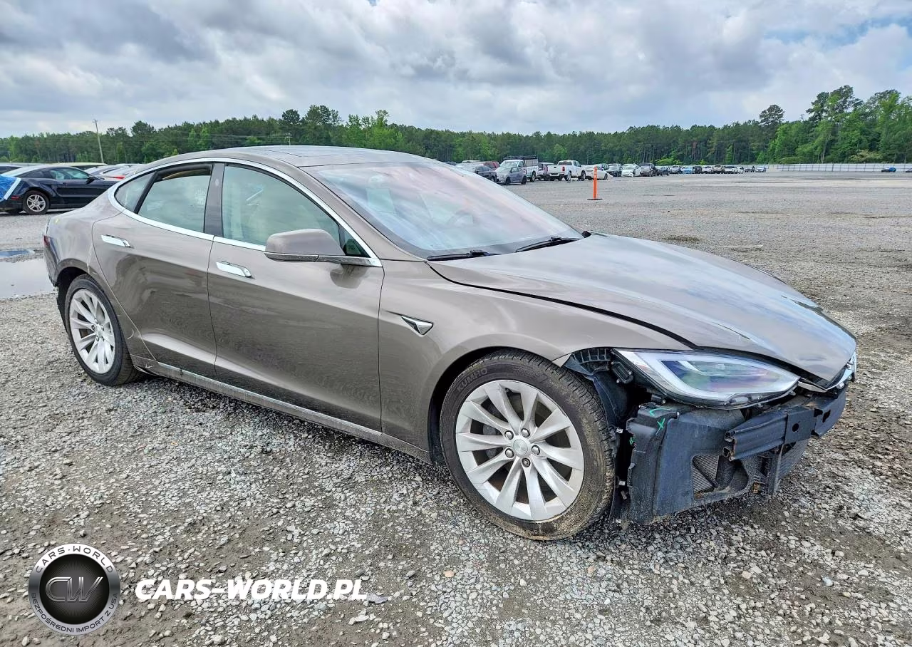 2016 Tesla Model S VIN:5YJSA1E28GF168129 - 4