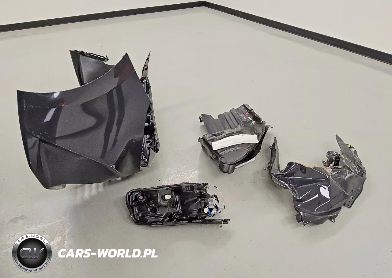 2026 Toyota Camry Le VIN:4T1DAACK1TU257288 - 12