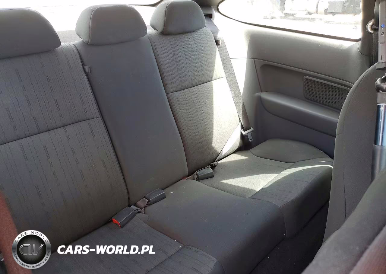 2010 Ford Focus Se VIN:1FAHP3CN5AW130402 - 10