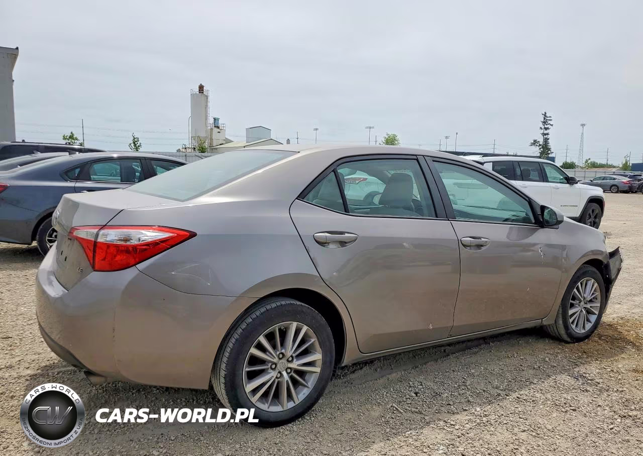 2015 Toyota Corolla Le Plus VIN:2T1BURHE8FC276555 - 3