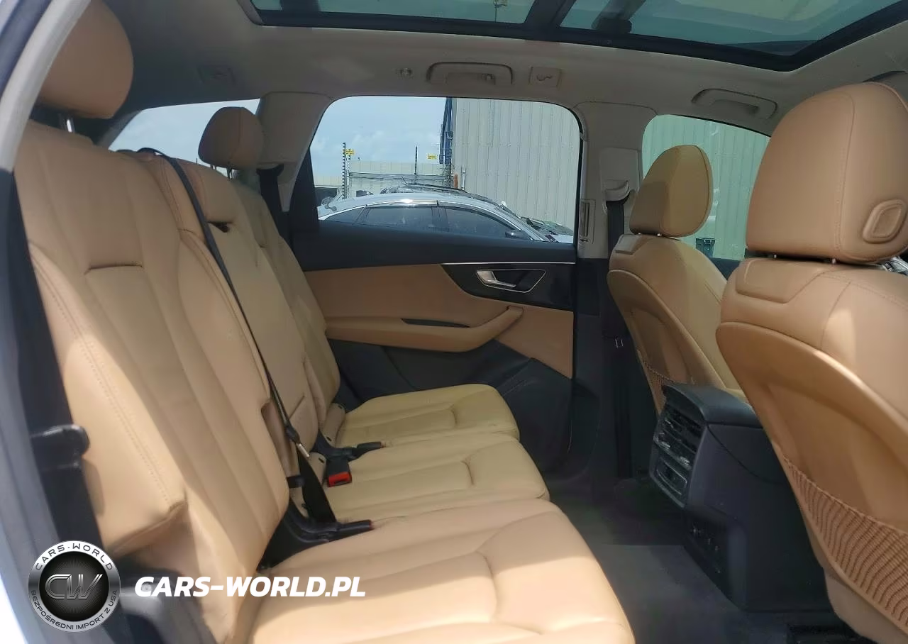 2023 Audi Q7 Premium VIN:WA1AXBF75PD028731 - 11