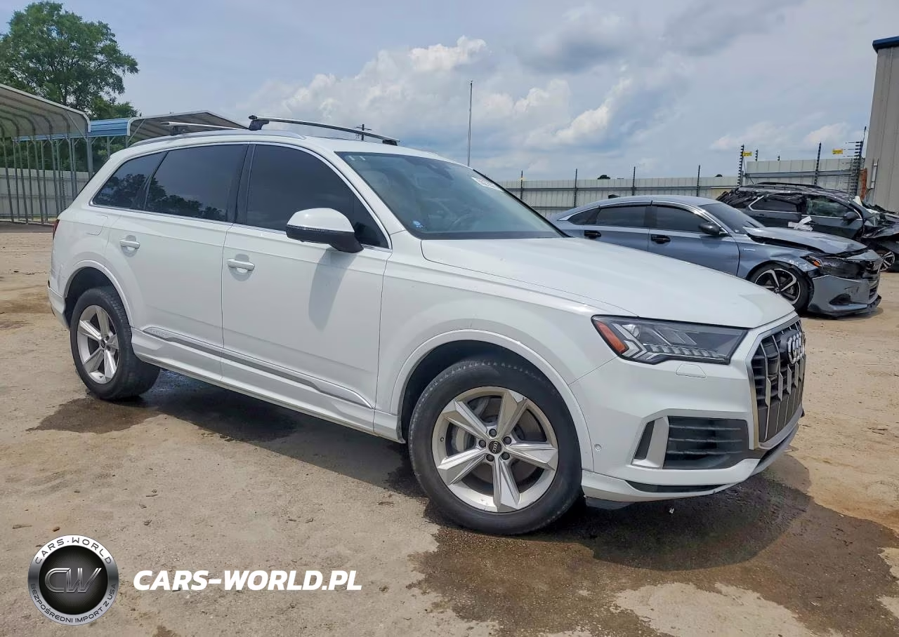 2023 Audi Q7 Premium VIN:WA1AXBF75PD028731 - 4
